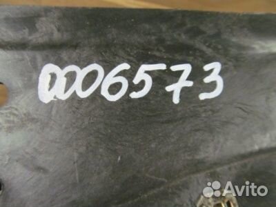 Панель передняя (телевизор) Volkswagen Passat B5