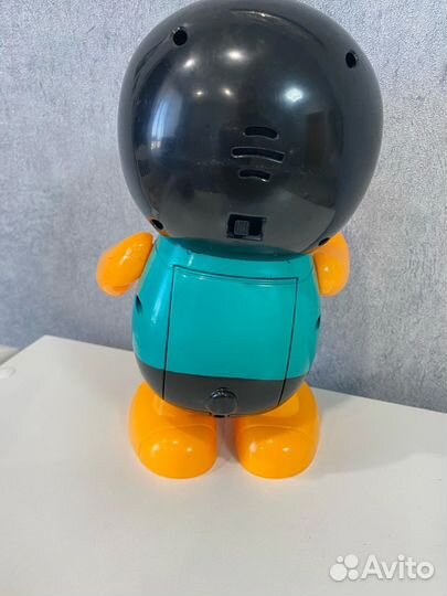 Музыкальный пингвин