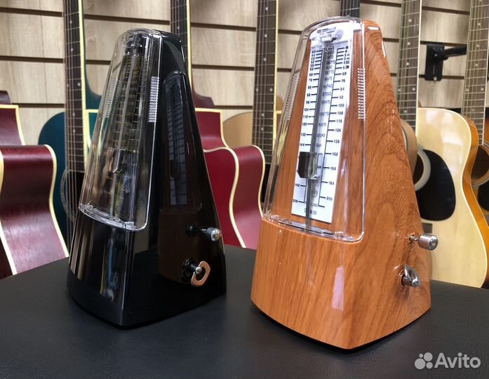 Метроном механический