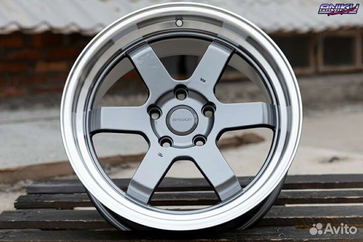 Комплект дисков Rays TE37V R17 8.0j 5*114.3 (D235)