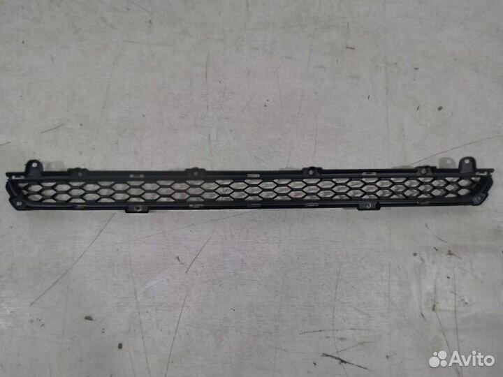 Решетка бампера передняя Kia Sorento XM 2010