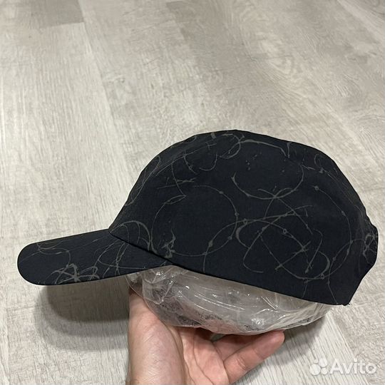 Uniqlo Futura 2000 cap 56-59 кепка унисекс