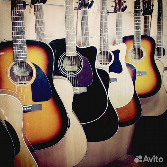 Гитара новая