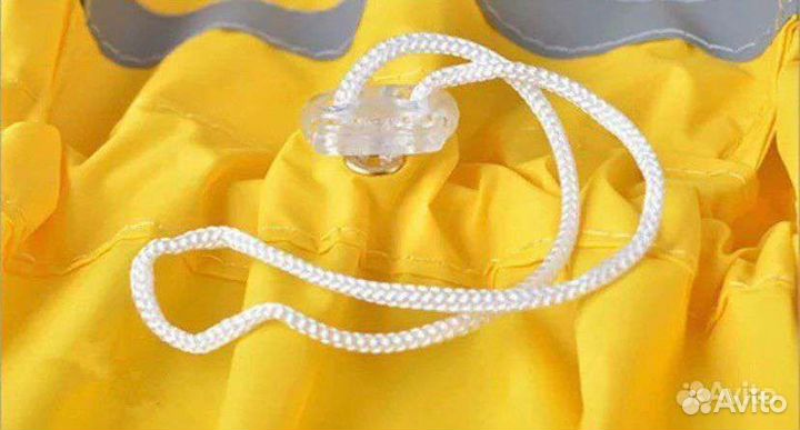 Дождевик на маленькую собачку