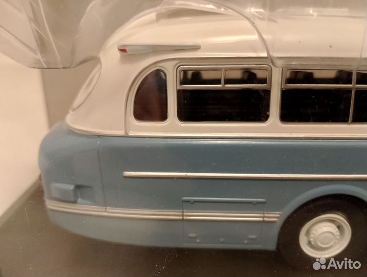 Модель автобуса 1:43