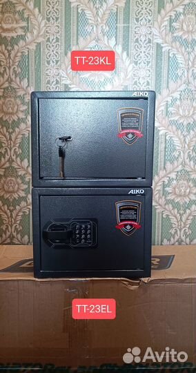 Сейф оружейный пистолетный (новый)