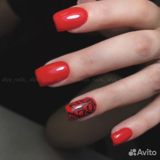 Маникюр, педикюр