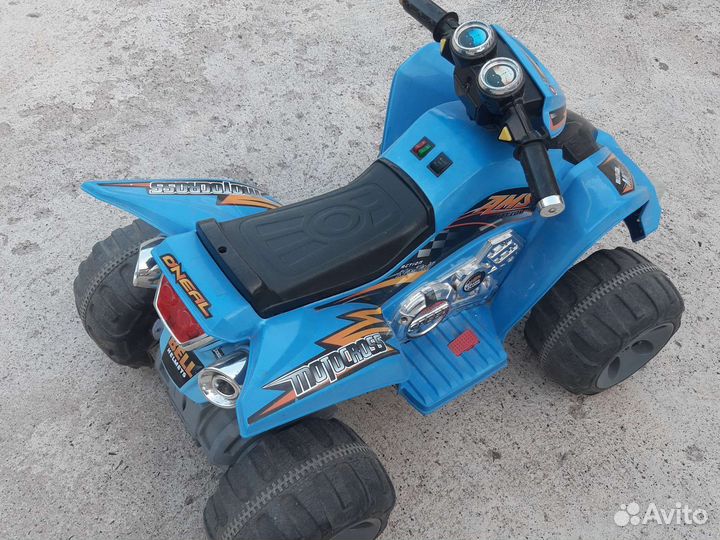 Квадрик на аккумуляторе