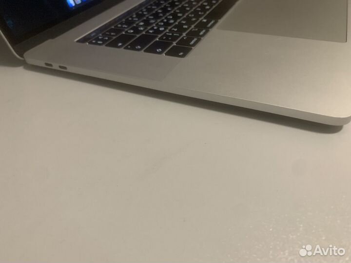 Apple MacBook Pro 15 2018