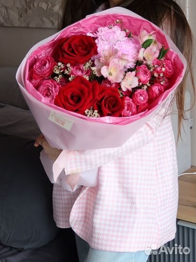 Розы и букеты с доставкой