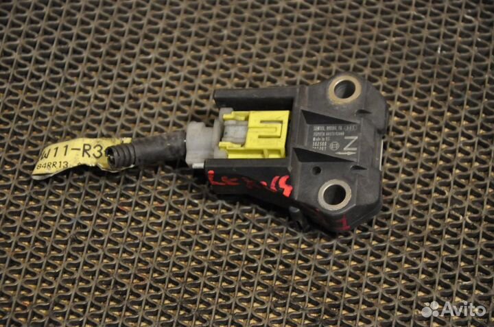 Датчик Airbag Lexus IS250 GSE20