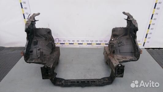 Передняя панель крепления облицовки (телевизор) hy