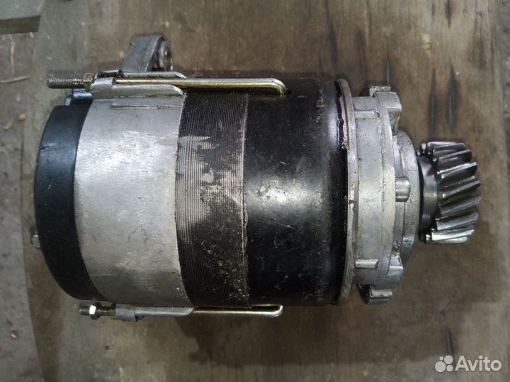 Генератор на мотоцикл Урал