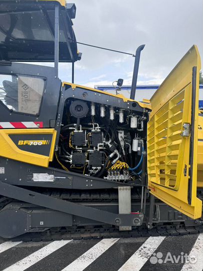 Асфальтобетоноукладчик Bomag BF 700 C-2, 2024