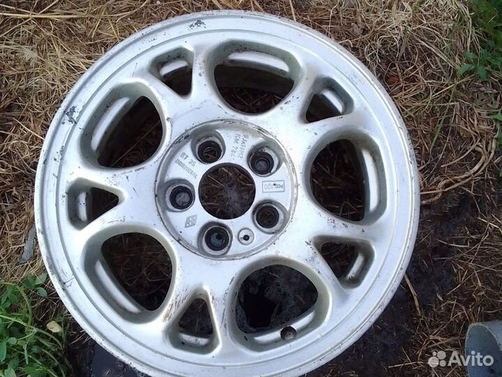 Диски на 14 от Тойота Премио