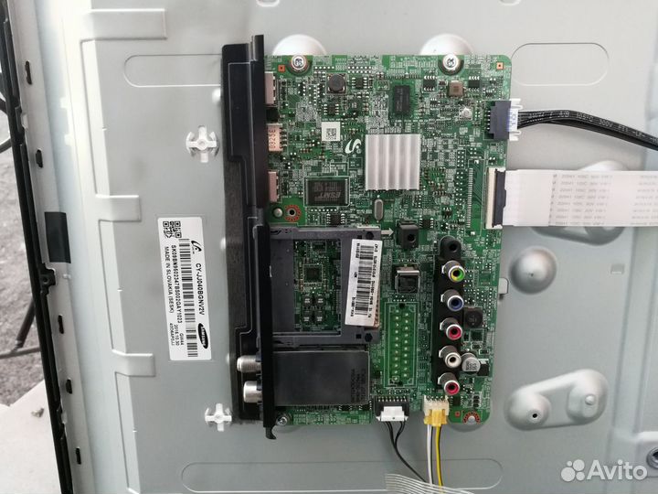 Телевизор samsung UE40J5000 (Разбор)(По запчастям)