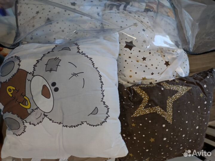 Бортики в кроватку