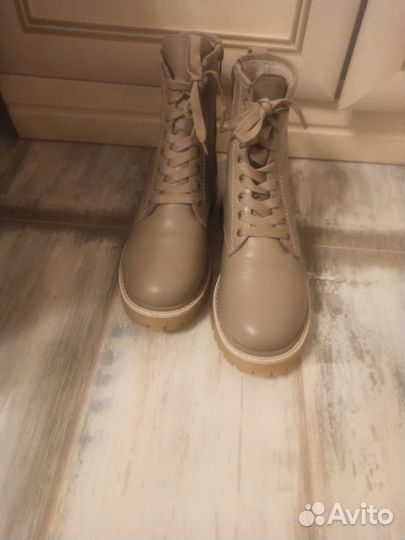 Ботинки женские