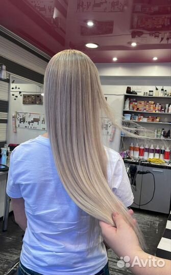 Модели.Сложные, рельефные окрашивания,тотал блонд