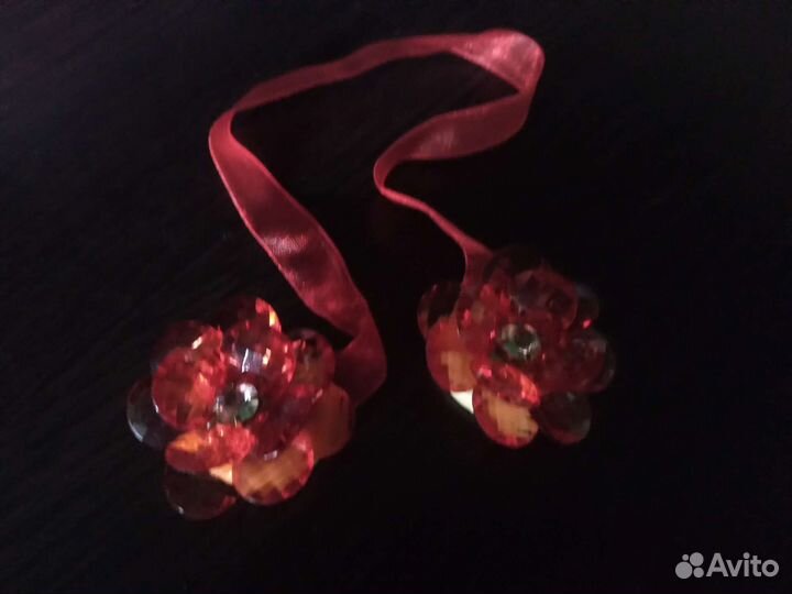 Прихваты для штор