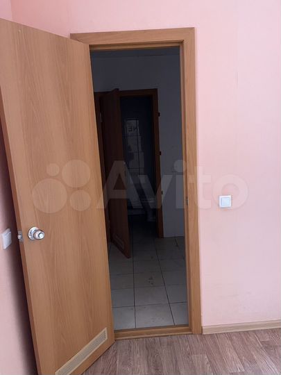 Торговая площадь, 72 м²