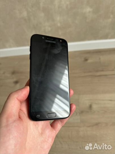 Samsung Galaxy J5 (2017), 3/32 ГБ