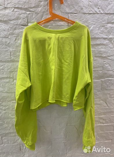 Салатовый свитшот твое