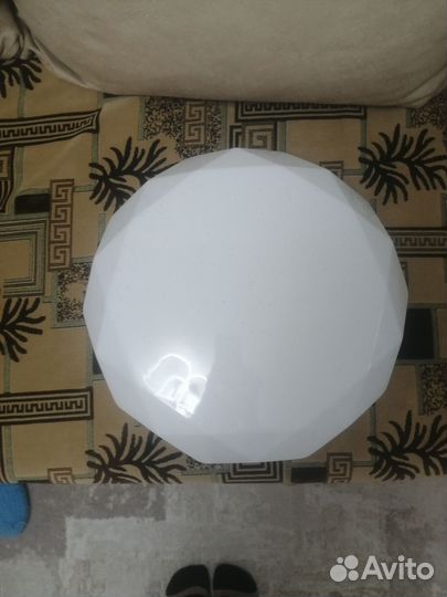 Светильник потолочный светодиодный