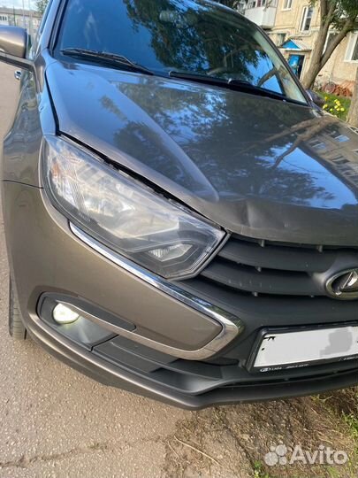 Капот granta fl