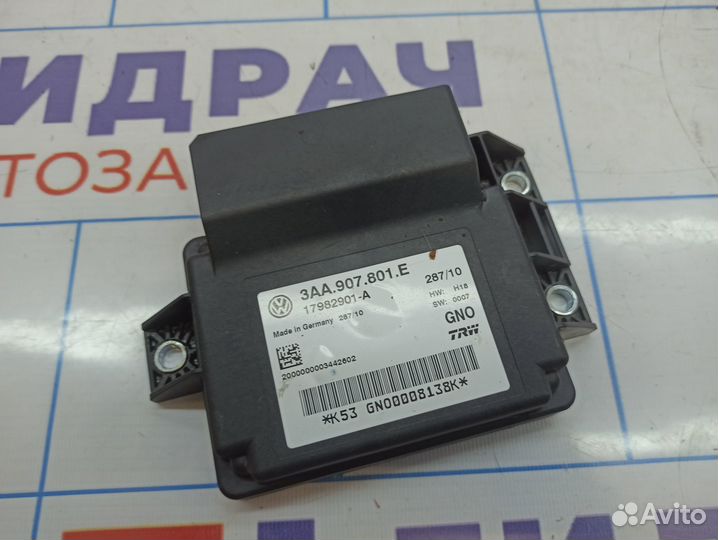 Блок управления парковочным тормозом Volksvagen Ti