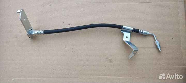 Тормозной шланг задний новый Себринг Стратус