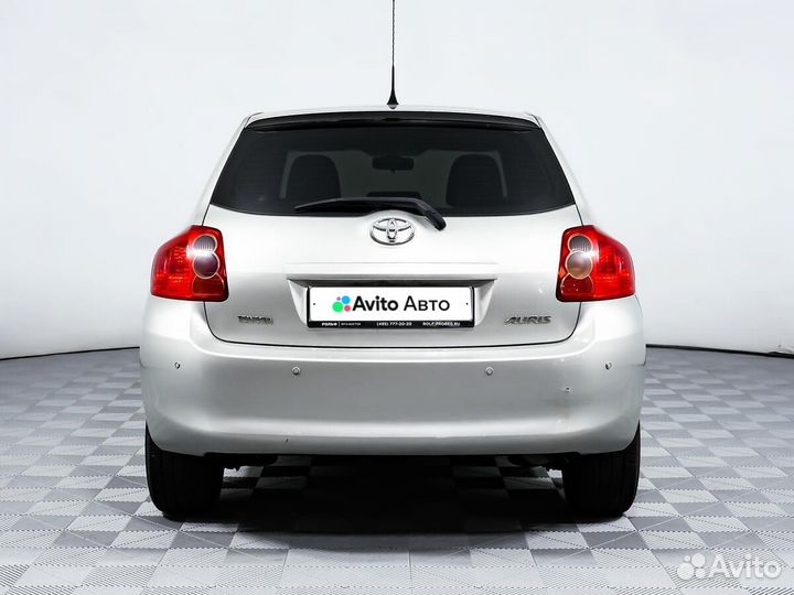 Toyota Auris 1.6 AMT, 2008, 305 404 км