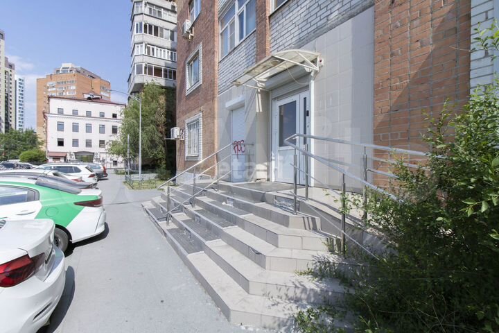 Продам помещение свободного назначения, 151.3 м²