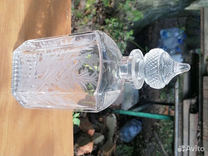 Графин хрустальный