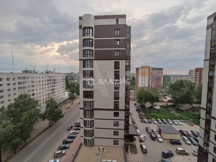 2-к. квартира, 58 м², 10/14 эт.
