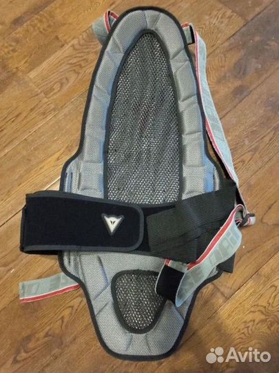 Защита спины Dainese для сноуборда