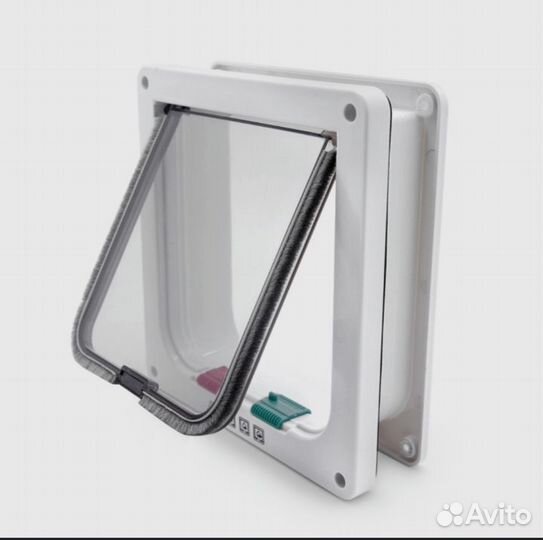 Дверь лаз для кошек и собак