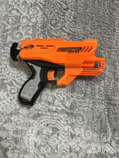 Писталет Нёрф