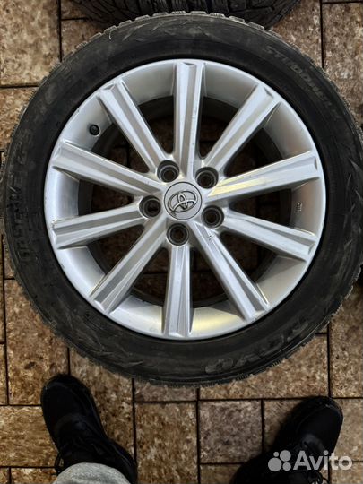 Колеса в сборе r17 зимние camry corolla toyota