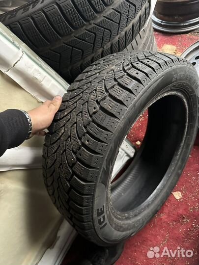 Toyo Observe Ice-Freezer 205/55 R16 94S