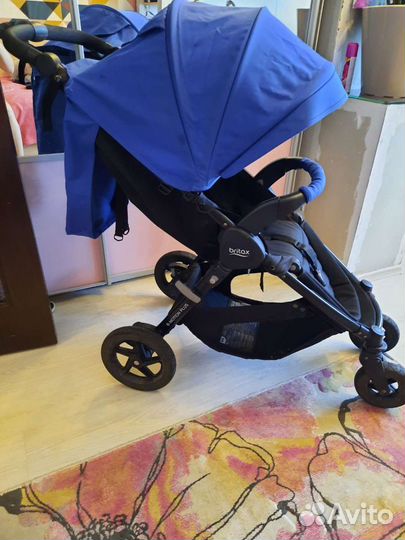 Прогулочная коляска britax