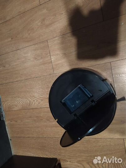 Робот пылесос Royal