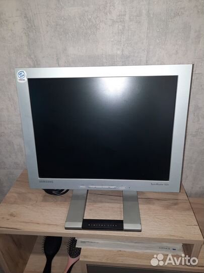 Монитор Samsung SyncMaster 15”