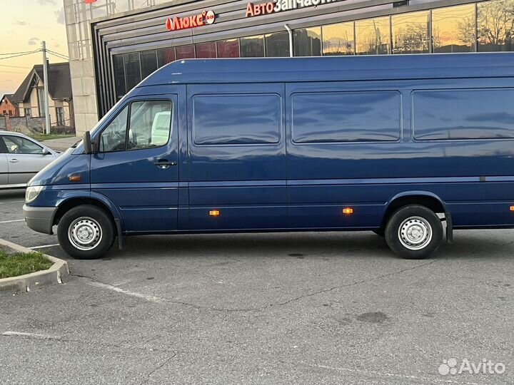 Mercedes-Benz Sprinter Classic 2.1 МТ, 2015, 13 900 км