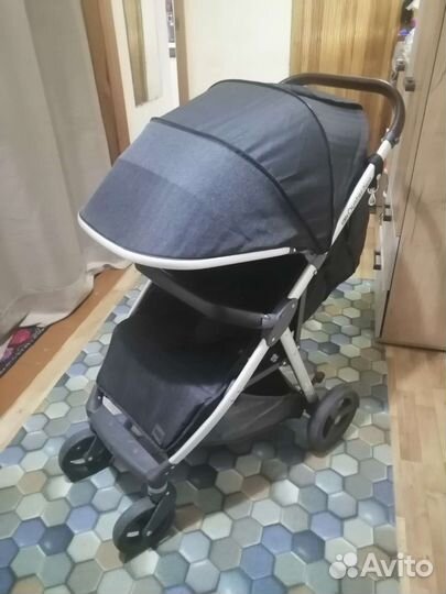 Коляска прогулочная oyster zero