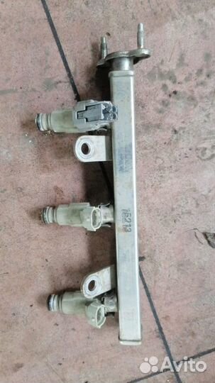 Топливная рампа с форсунками Kia Picanto 2 G3LA