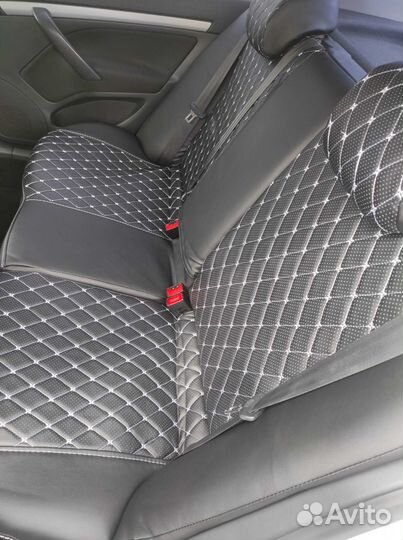 Комплект автомобильных чехлов LADA Priora