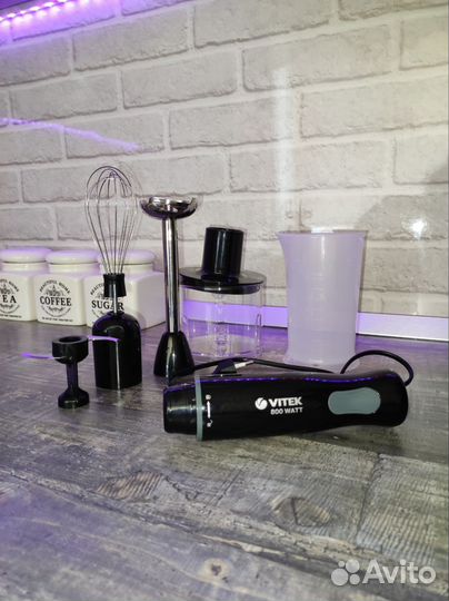 Блендер новый vitek