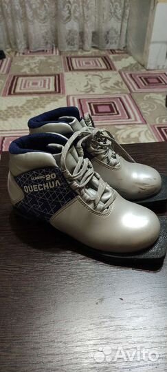 Лыжные ботинки