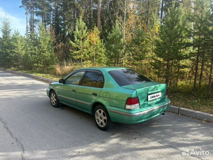 Toyota Corsa 1.5 AT, 1999, 220 000 км